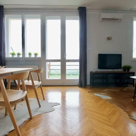 Standard By Hi5 - Incredible View With Terrace * بودابست